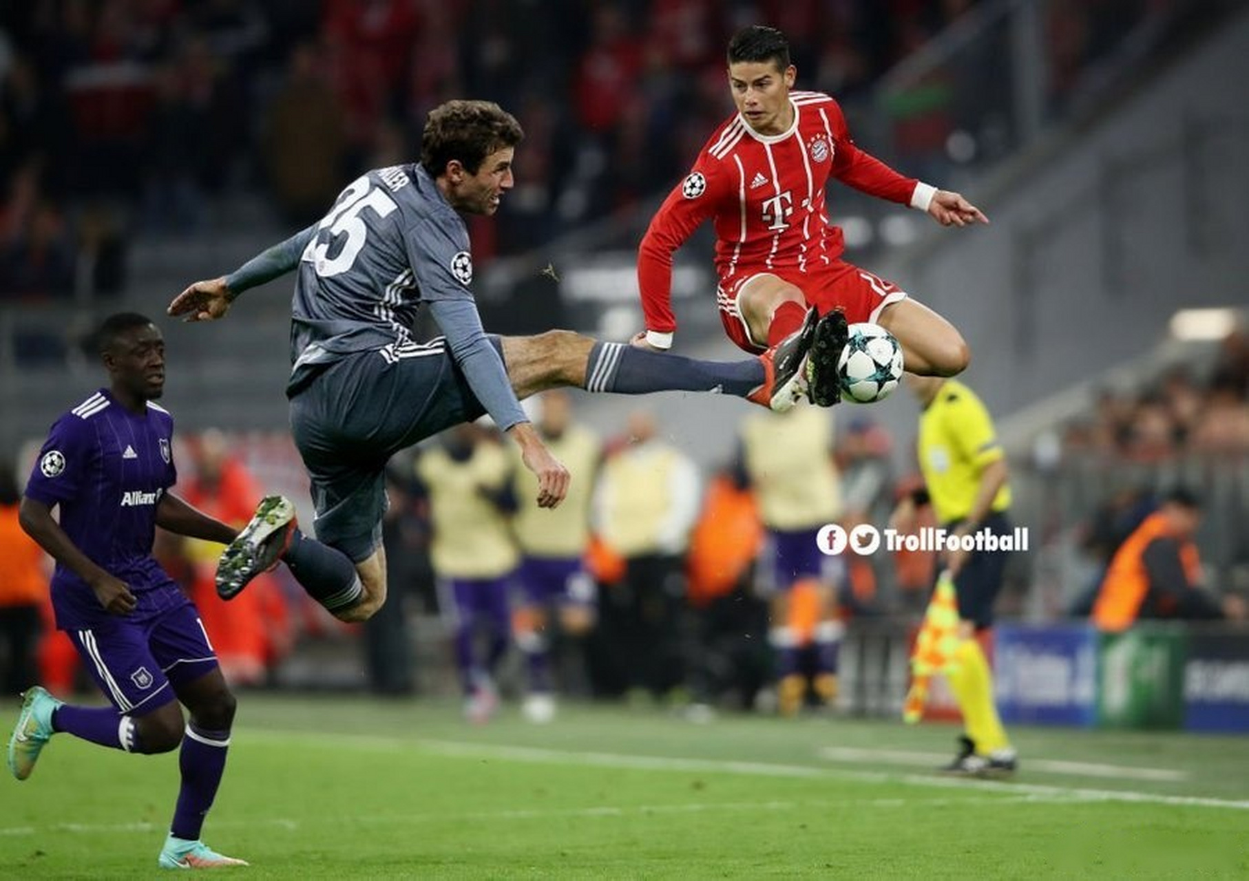 爱游戏在线-智利横扫巴黎，穆勒点燃赛场